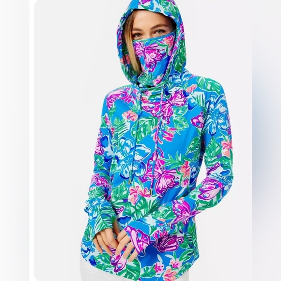 Lilly Pulitzer Tops - Lilly pulitzer UPF 50+ ChillyLilly Lilblock popover Hooded Face Mask xxs